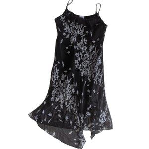 Black White Floral Dress Size Large  ----